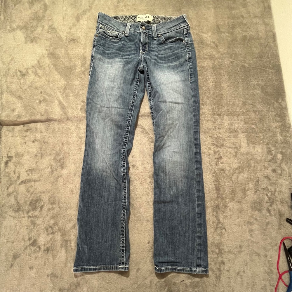 Ariat Women's Straight Leg Jeans in Medium Blue Wash